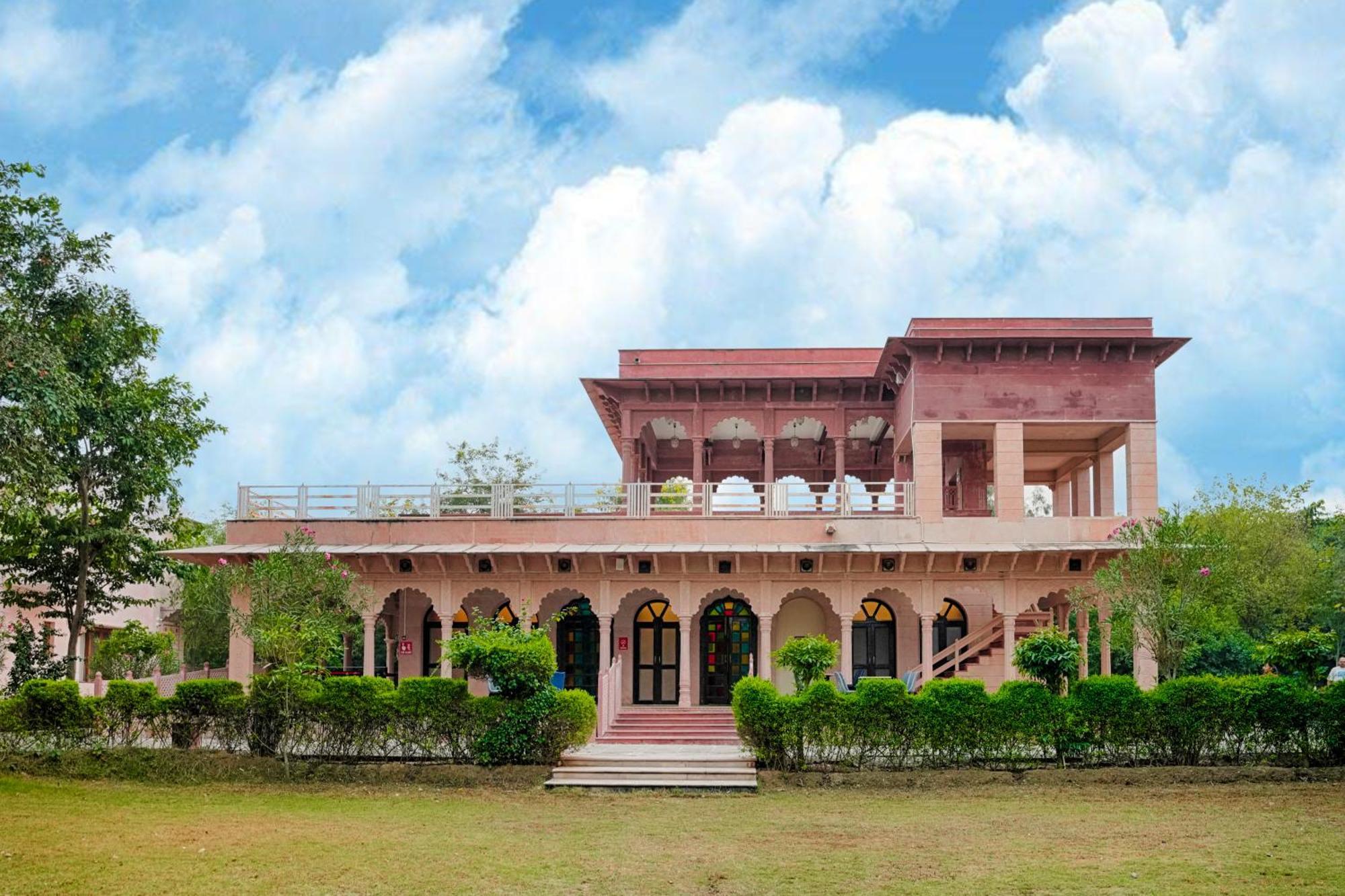 Club Mahindra Bharatpur Otel Dış mekan fotoğraf