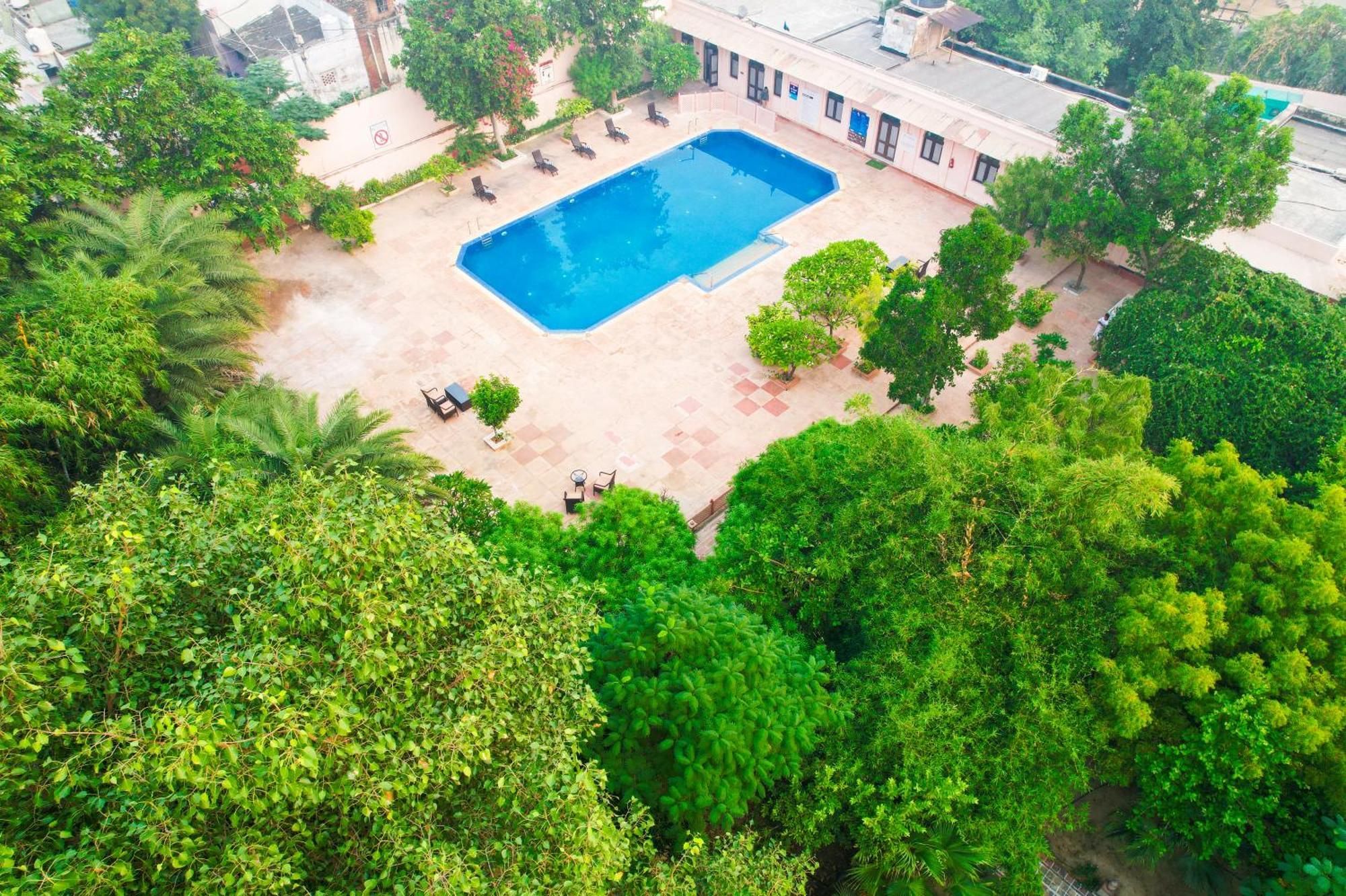 Club Mahindra Bharatpur Otel Dış mekan fotoğraf